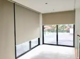 Jual roller blinds dan wallpaper,gorden jendela