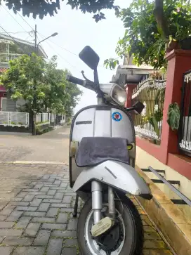 Jual Vespa Exclusive 2