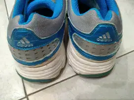 Sepatu Adidas Original
