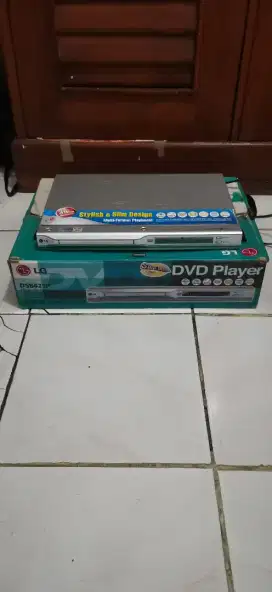 DVD player LG tipe DS8241P murah