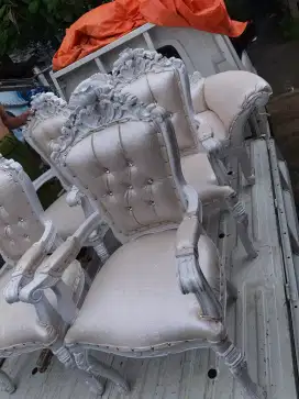 Service sofa berbagai model depok
