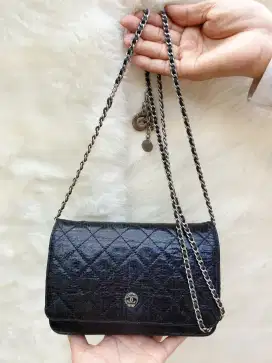 Tas Import Eks Chanel Sling Mini Kulit Asli Hitam Kilat ad no seri