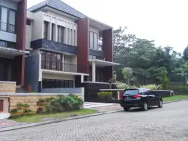 Rumah Mewah Kolam Renang Pribadi Perum. Bogor Nirwana Residence ( BNR)