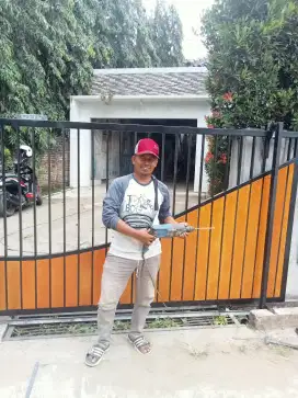 Pintu pagar minimalis