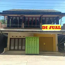 Rumah & Ruko dijual pinggir jalan. 2.5 lantai.Nego bisa trima tt mobil