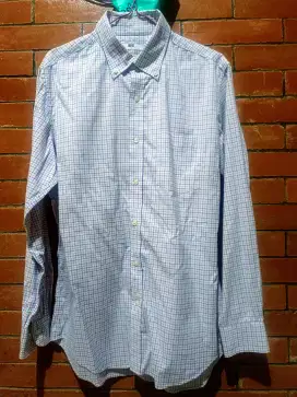 Kemeja Uniqlo Slimfit Size M 73x51cm Hrg 90rb Nett