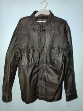 Jaket hitam kulit domba asli