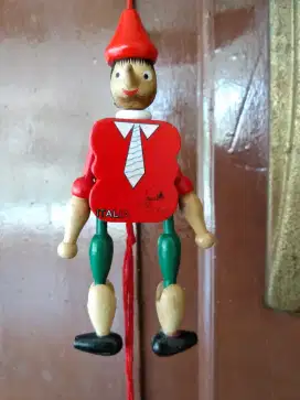 Boneka kayu gantung Pinokio; action figure ponocio mainan