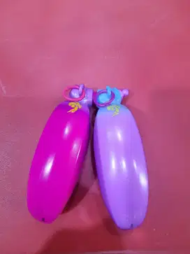 Maenan anak bentuk pisang