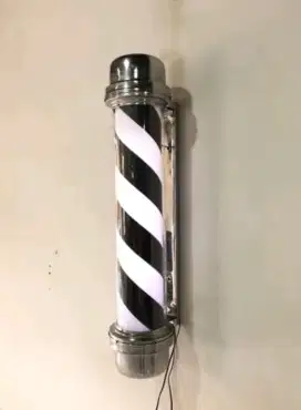 Lampu untuk salon pria