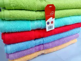 Handuk Katun Merah Putih 50x100 / 70x135