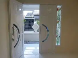 Disewakan rumah tengah kota siap huni ada ac Bratang binangun