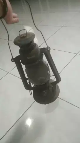 Lampu srongkeng jadul.