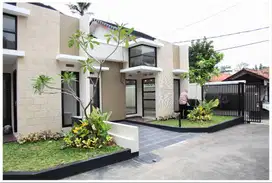 DISEWAKAN RUMAH UNTUK KELUARGA KECIL DAERAH JATIBENING