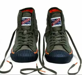 Sepatu Exodos57 Original