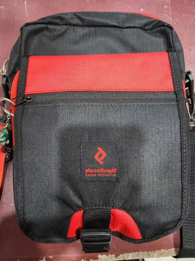 Tas slempang pria planetbagID dsling2