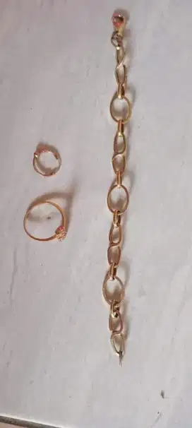 Menerima jual emas rusak