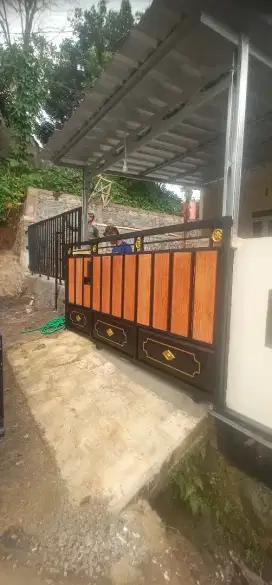 Pagar minimalis