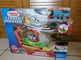 Thomas and Friends Track Master TWISTING TORNADO SET ORIGINAL Preloved