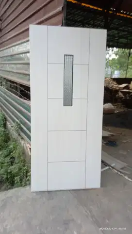 Pintu multiplek non solid