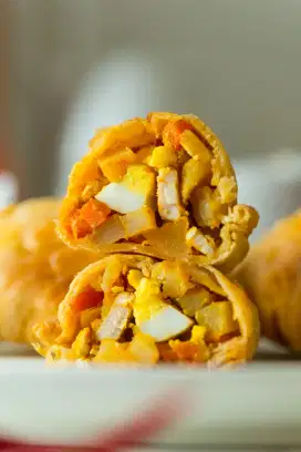 Chicken Curry Puff (Singapore)