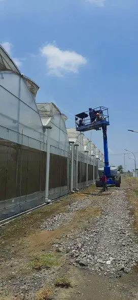 Boom Lift/Man lift  di Jawa timur Jawa tengah bali