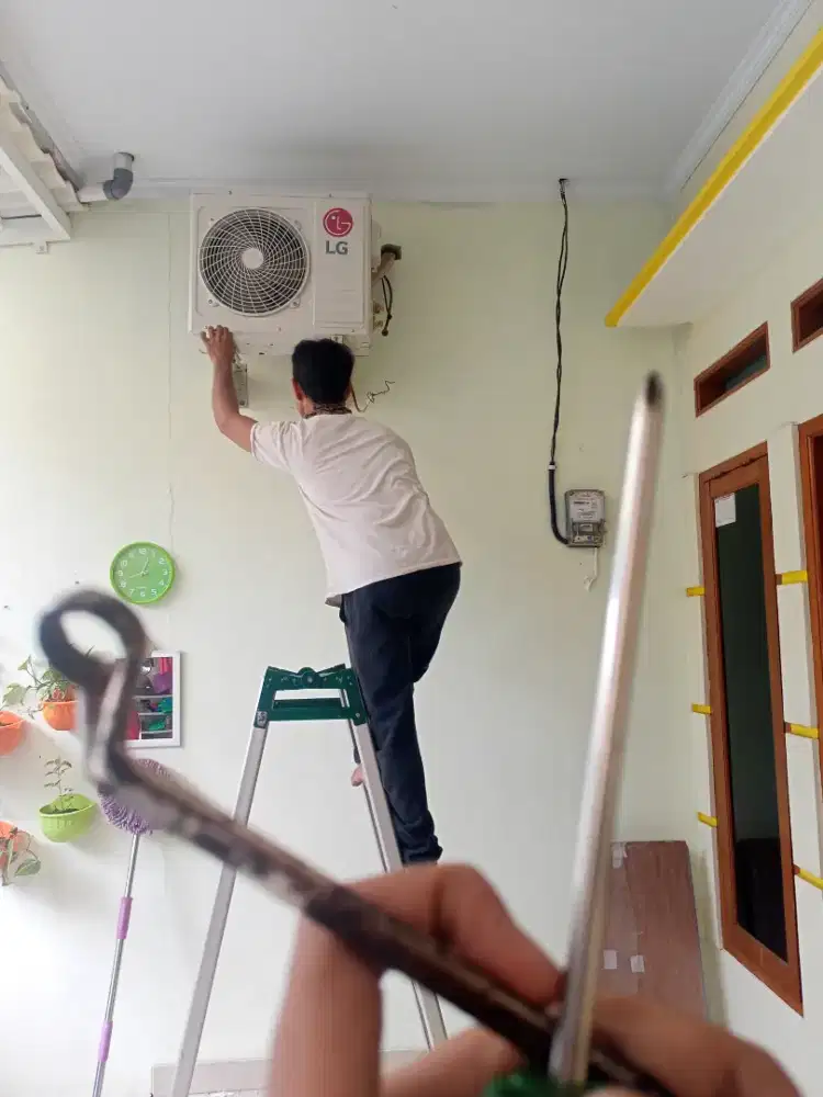 Jasa service Electronic Bekasi