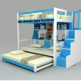Tempat tidur tingkat