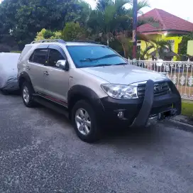 Jual Mobil Fortuner Diesel 2010 Manual