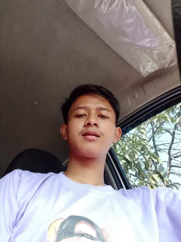 Nyari pekerjaan jadi deriver punya SIM a