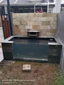 Pembuatan kolam koi