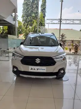 [Mobil Baru] XL7 hybrid 2025