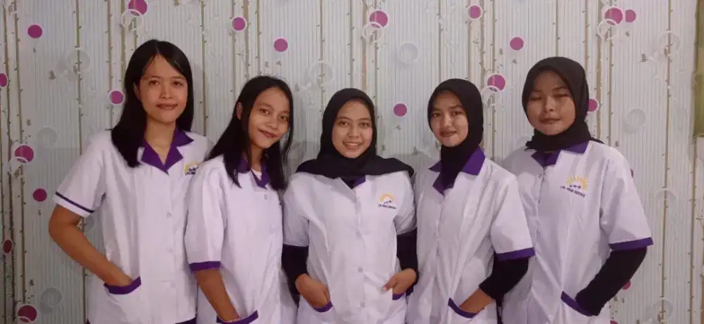 Baby sitter perawat lansia dan art