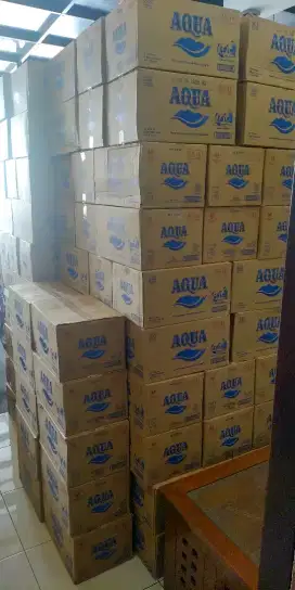 Aqua Gelas 33.000/dus