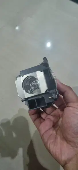 Lampu projector ELPLP48