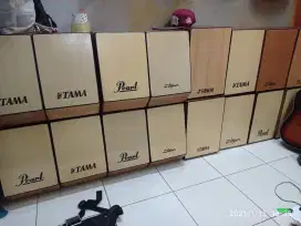 Cajon kotak &amp; trapesium