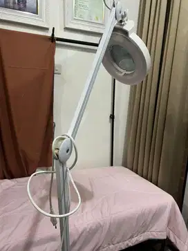 Du Jual Lampu Salon atau Klinik