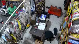 Di cari mekanik dan admin