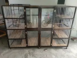 Kandang kucing 4 pintu