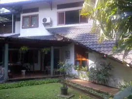 Dijual Rumah Asri  Di Flamingo Sektor 9 Bintaro Jaya