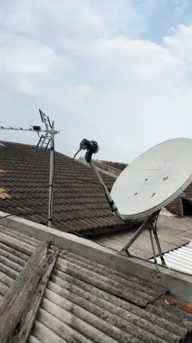 Servis parabola kecil & parabola besar