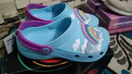SKECHERS LIGHTS size 33.5 insole 21 cm, Sepatu Sandal model CROCS