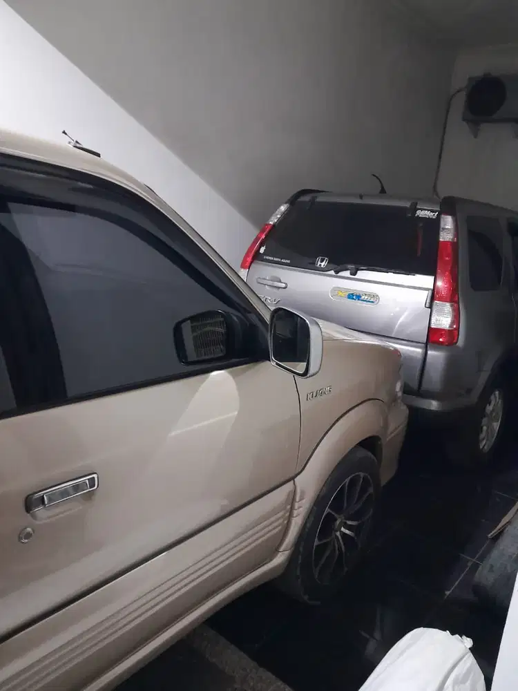 Honda CR-V 2011 Bensin