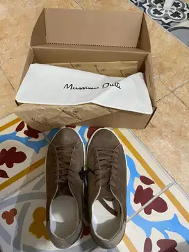 Sepatu Massimo Dutti
