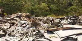 Besi scrap/bongkaran bangunan dll