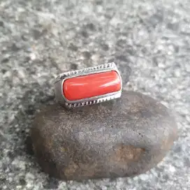 Natural coral (marjan meno GRI NTE)