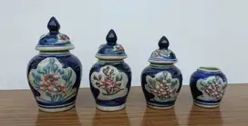 4 Keramik Guci/Vas
