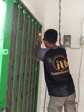 folding gate jakarta