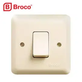 BROCO SINGLE SWITCH / LB ENG NG UREA 6621U BARU