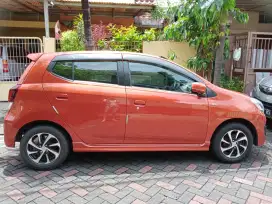 Daihatsu Ayla 1.2 orange 2018